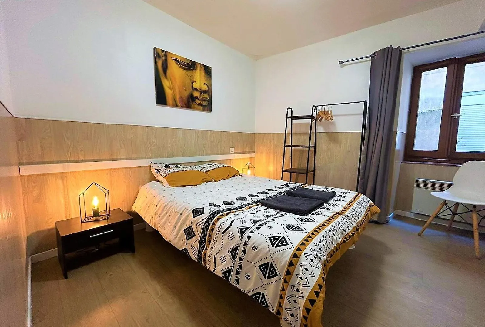 Lägenhet Appartement A 150 M De La Cathedrale Rodez Frankrike